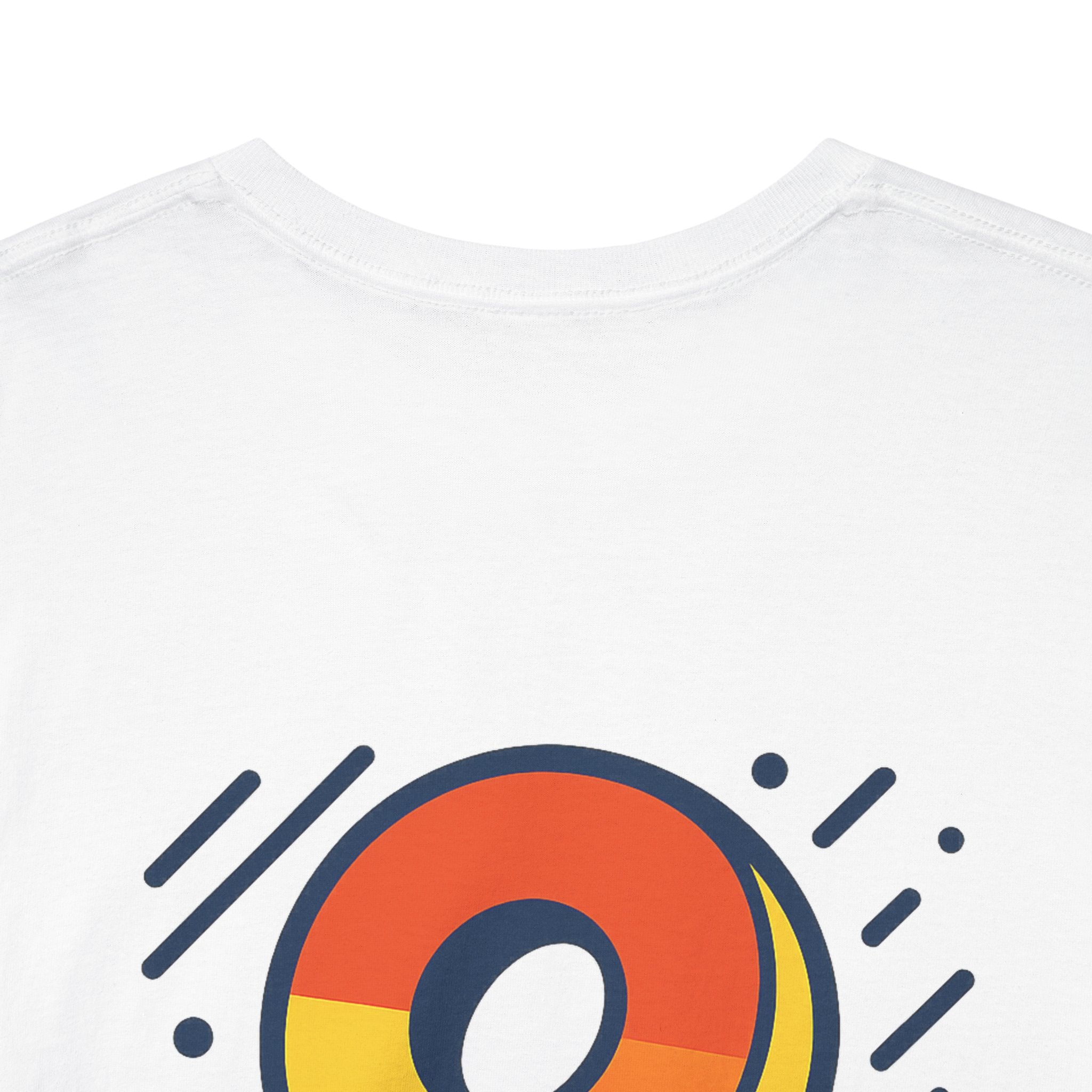 Camiseta Retro Chimos, T-Shirt Gourmet Donuts, Sabores de Infancia, Diseño Colorido y Divertido