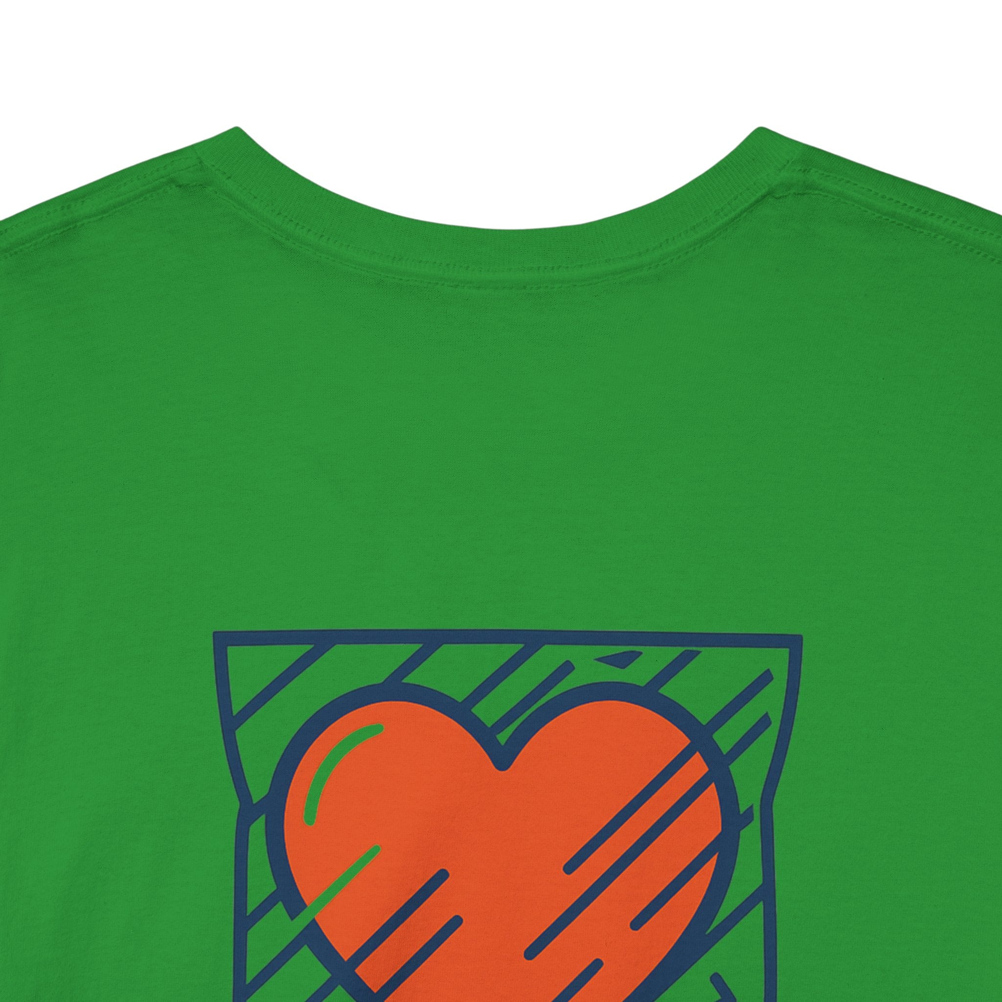 Camiseta El Primer Corazón, T-Shirt Retro Amor 80s, Gen X España, Diseño Nostálgico Dulces de Juguete